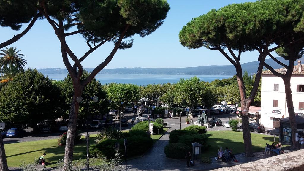 Relax In Piazzetta Casa E Appartamento Per Vacanze Trevignano Romano Kamer foto