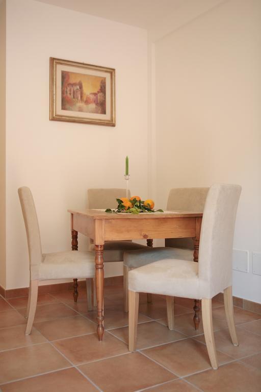 Relax In Piazzetta Casa E Appartamento Per Vacanze Trevignano Romano Kamer foto