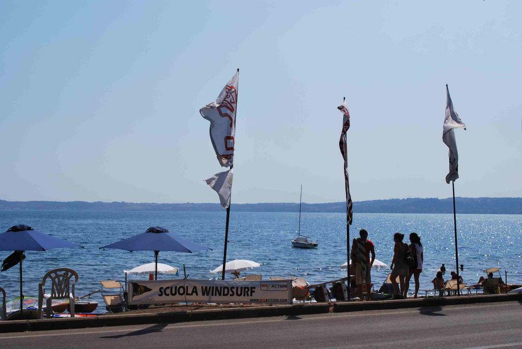Relax In Piazzetta Casa E Appartamento Per Vacanze Trevignano Romano Buitenkant foto